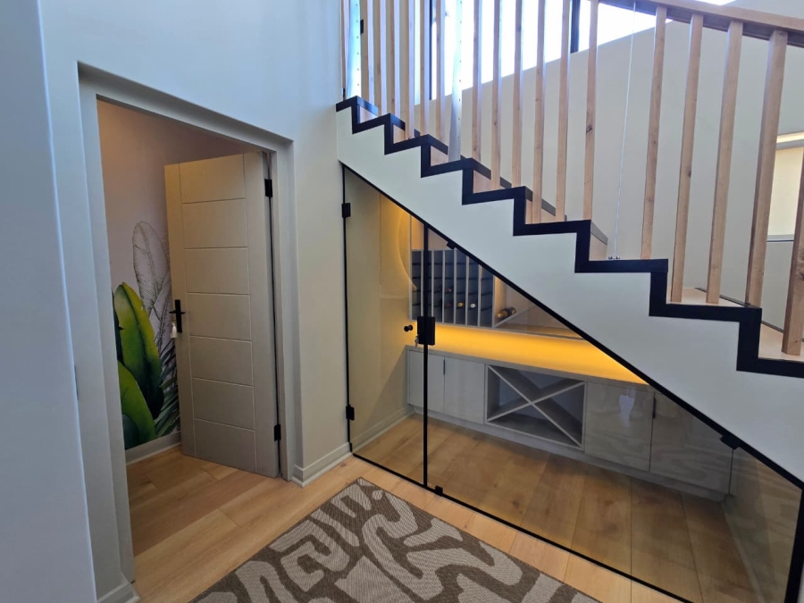 To Let 2 Bedroom Property for Rent in Oubaai Western Cape